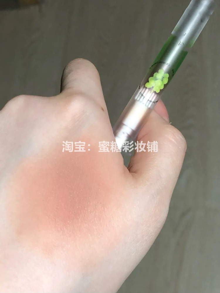 它真的好适合画裸色唇线！花洛莉雅同款卧蚕笔06阔爱葡萄丰唇奶茶 - 图1