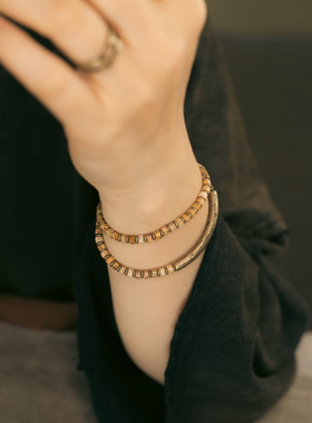 非鱼之家原创民族风小珠子手串