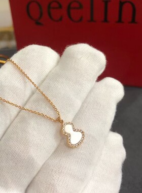 v金高版本精工版麒麟葫芦手链女中国风轻奢如意锁白贝母玛瑙手链