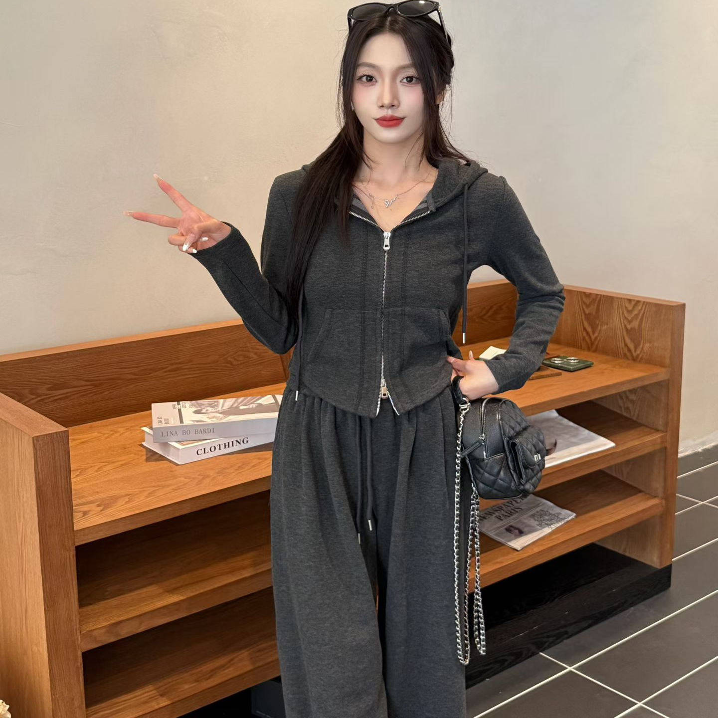 victory2韩版时尚套装女秋冬新款连帽上衣+半身裙小众高级两件套,淘宝优惠券,粉丝福利购,淘宝优惠卷