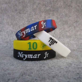 足球巴西队10号球星内马尔签名夜光运动手环硅胶编织绳带腕带手链