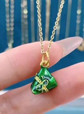 钛钢女绿色小粽子项链女