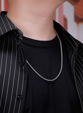 男士项链霸气潮男锁骨链钛钢配饰