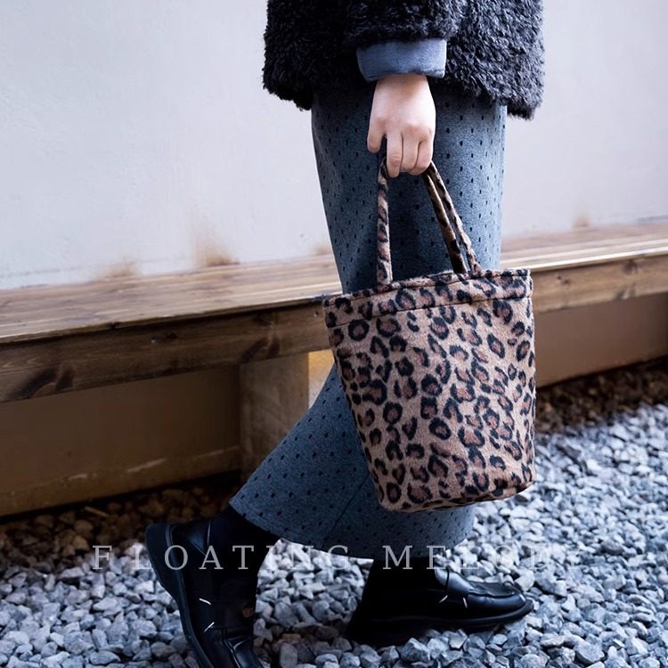 浮月笙原创·秋冬复古经典棕咖色豹纹羊毛呢水桶包 手拎百搭厚实,淘宝优惠券,粉丝福利购,淘宝优惠卷