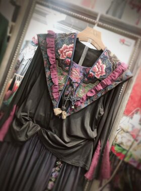 楚馨原创设计缎面提花重工贴布绣花复古拼接云肩