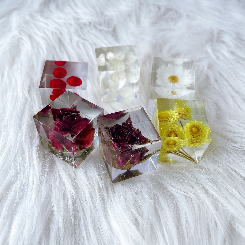 【寻花记】手工制作小玫瑰永生花小飞燕罗丹斯滴胶标本桌面小摆件_虎窝淘