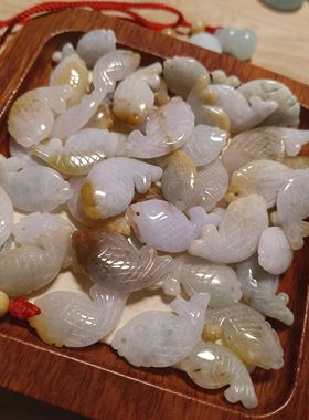 宝宝款儿童小如意锁鱼葫芦红绳吊坠翡翠A货玉项链礼物