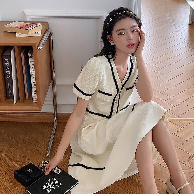 杨小卷 气质白色小香风名媛短袖套装裙夏季女小个子半身裙两件套