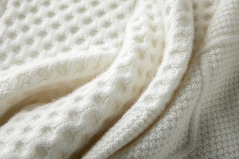 重工来袭！时尚始于颜值！喇叭廓袖绞花羊绒衫女圆领纯羊绒毛衣厚,淘宝优惠券,粉丝福利购,淘宝优惠卷