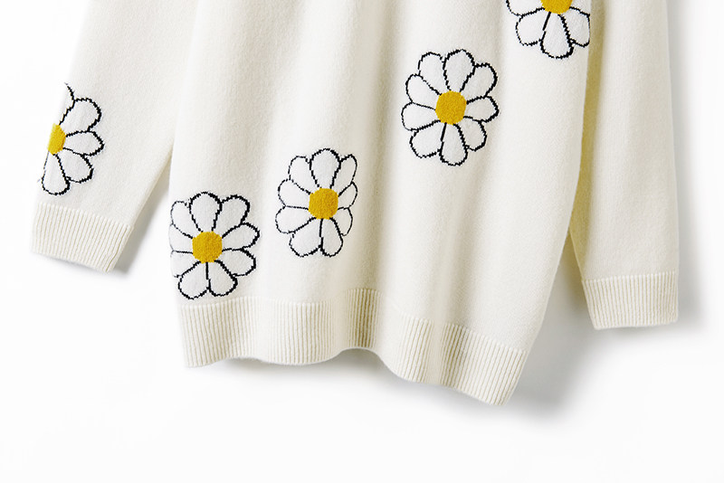 适度的耀眼！廓形小花羊绒衫女中长款加厚纯羊绒毛衣圆领宽松慵懒,淘宝优惠券,粉丝福利购,淘宝优惠卷