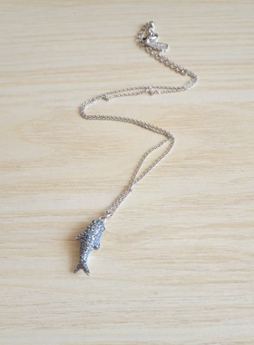 闪钻蓝色耳钉小项链