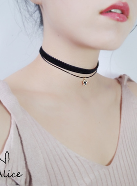 黑色双层丝绒三角朋克项圈choker