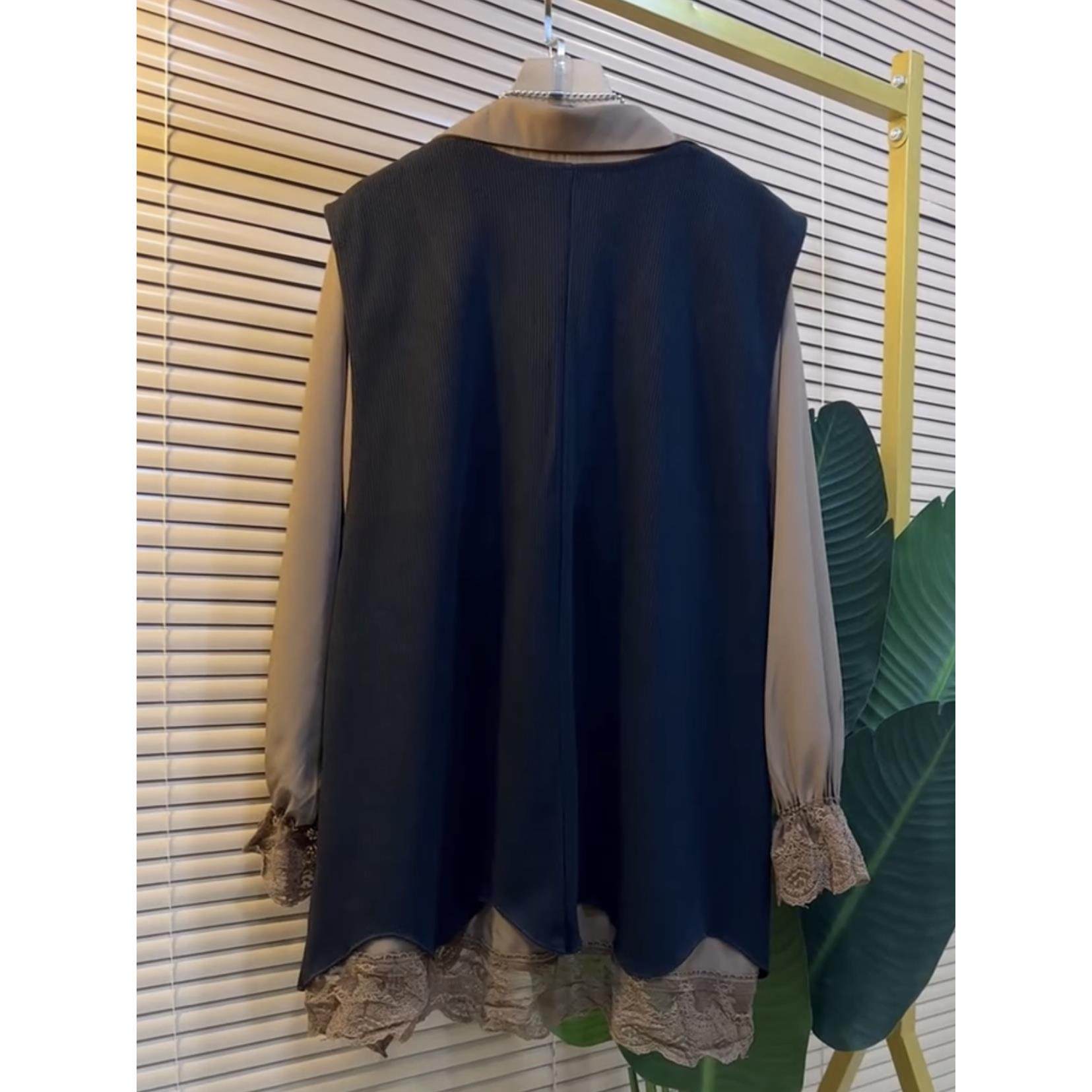 衬衫时尚洋气两件套mm减龄新款大码秋季百搭显瘦马甲胖女装2025,淘宝优惠券,粉丝福利购,淘宝优惠卷