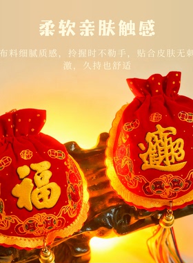 红色烫金招财进宝福袋挂件