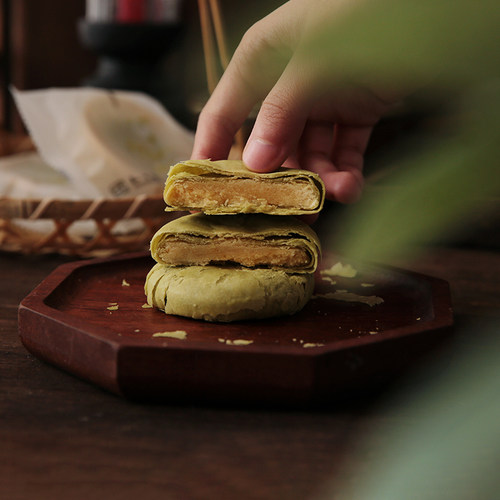 杭州特产糕点知味观龙井酥绿茶糕茶糕好吃的茶点心零食品龙井茶饼 - 图1