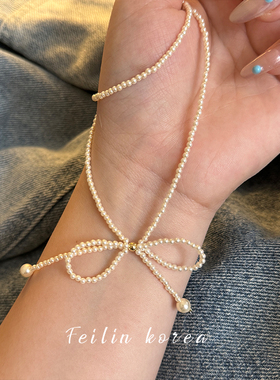 设计感轻奢珍珠蝴蝶结项链