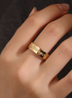 风格字母做旧基础款戒指
