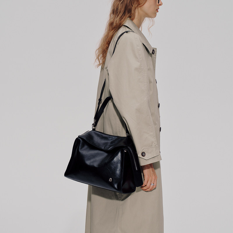 拉菲斯汀头层牛皮折耳包新款通勤黑色HOBO包斜挎女包大容量托特包,淘宝优惠券,粉丝福利购,淘宝优惠卷