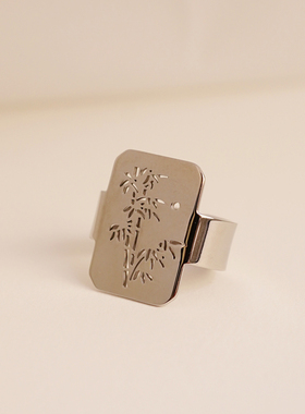 唤应可调节戒指气质高级镂空设计