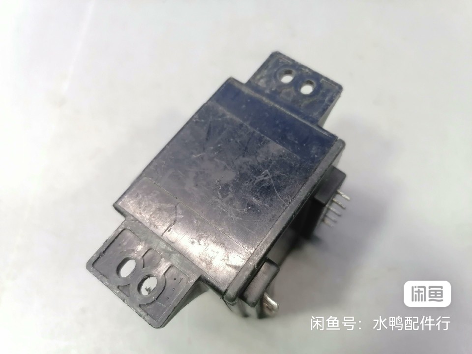 日本松下0349密封变压器  功率30w 入230v 出双18单9v 不振不叫 - 图1