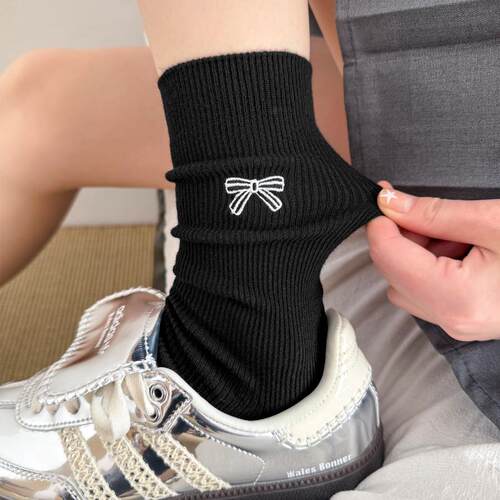 芭蕾风少女春季纯棉可爱蝴蝶结袜子女ins潮中筒袜堆堆百搭长袜 - 图3