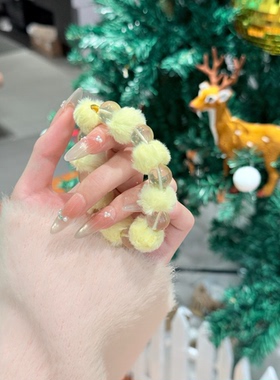 黄水晶毛绒手串圣诞节手串女古风款百搭冬季爆款平衡桃花补财水晶