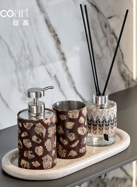 邸高样板间洗漱台卫浴摆件套装