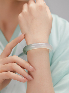 静风格国风玉髓手镯新中式