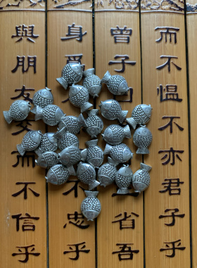 今石缘 金属配件 藏银小鱼 比目鱼金鱼吊坠 一元4个 不褪色