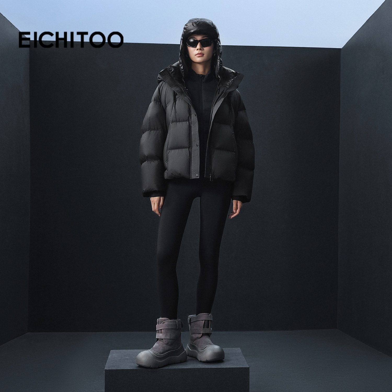 爱居兔高品质显白羽绒服2025年冬季新款女日常通勤保暖短外套 - 图1