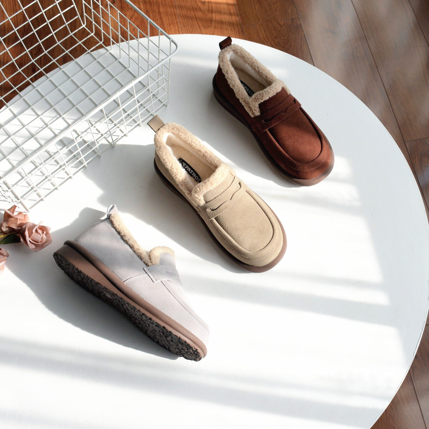 好柔软 俄罗斯单 真皮真毛女棉鞋2025冬季新款一脚蹬深口保暖单鞋,淘宝优惠券,粉丝福利购,淘宝优惠卷