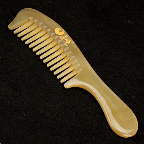 角缘 Большой натуральный лечебный массажер, кудрявая расческа