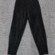 Loose folds and slimming summer trousers 561