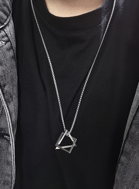 高街风配饰衣服链条搭配衣服的项链男生潮男高级感男吊坠嘻哈挂件