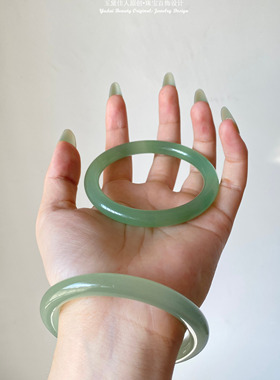 玉手镯玉镯子女款和田玉翡翠平替