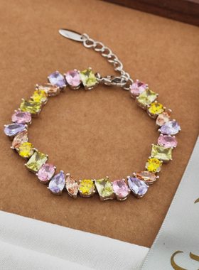 艳艳【彩虹糖豆】不规则彩宝手链复古轻奢高级感彩色春日多巴胺