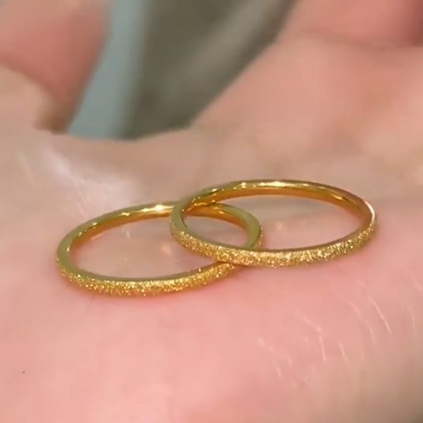 小如素圈磨砂质感碎冰冰满天星金色戒指女轻奢显气质简约易搭指环