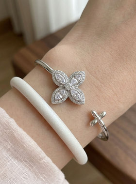 旭平【四叶星芒】微镶四叶花开口手镯时尚轻奢小众个性设计高级感