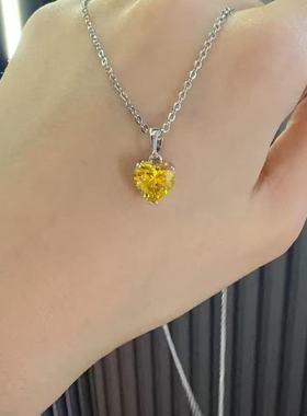 米果黄色闪亮爱心项链女时尚轻奢高级感精致甜美气质心形锁骨链