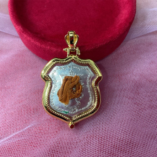 顶鼎佛牌泰国佛牌 禅南 2557盾形四面佛吊坠镶钻外壳项坠红绿蓝 - 图1