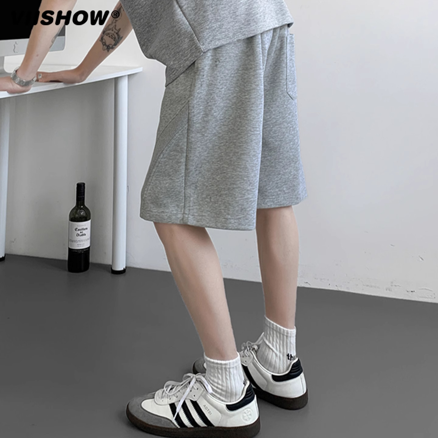 VIISHOW重磅休闲裤短裤2025年夏季新款男款百搭潮流高街纯色线条,淘宝优惠券,粉丝福利购,淘宝优惠卷