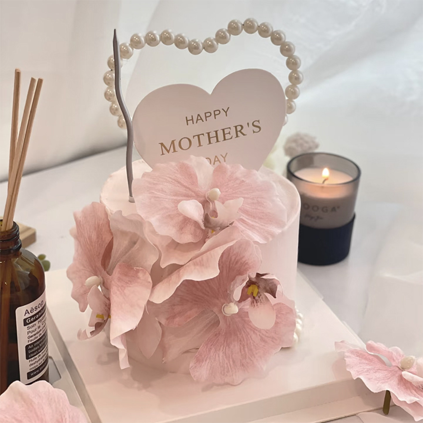 2025网红烘焙蛋糕装饰摆件浪漫妈妈母亲节快乐珍珠爱心蝴蝶兰插件,淘宝优惠券,粉丝福利购,淘宝优惠卷