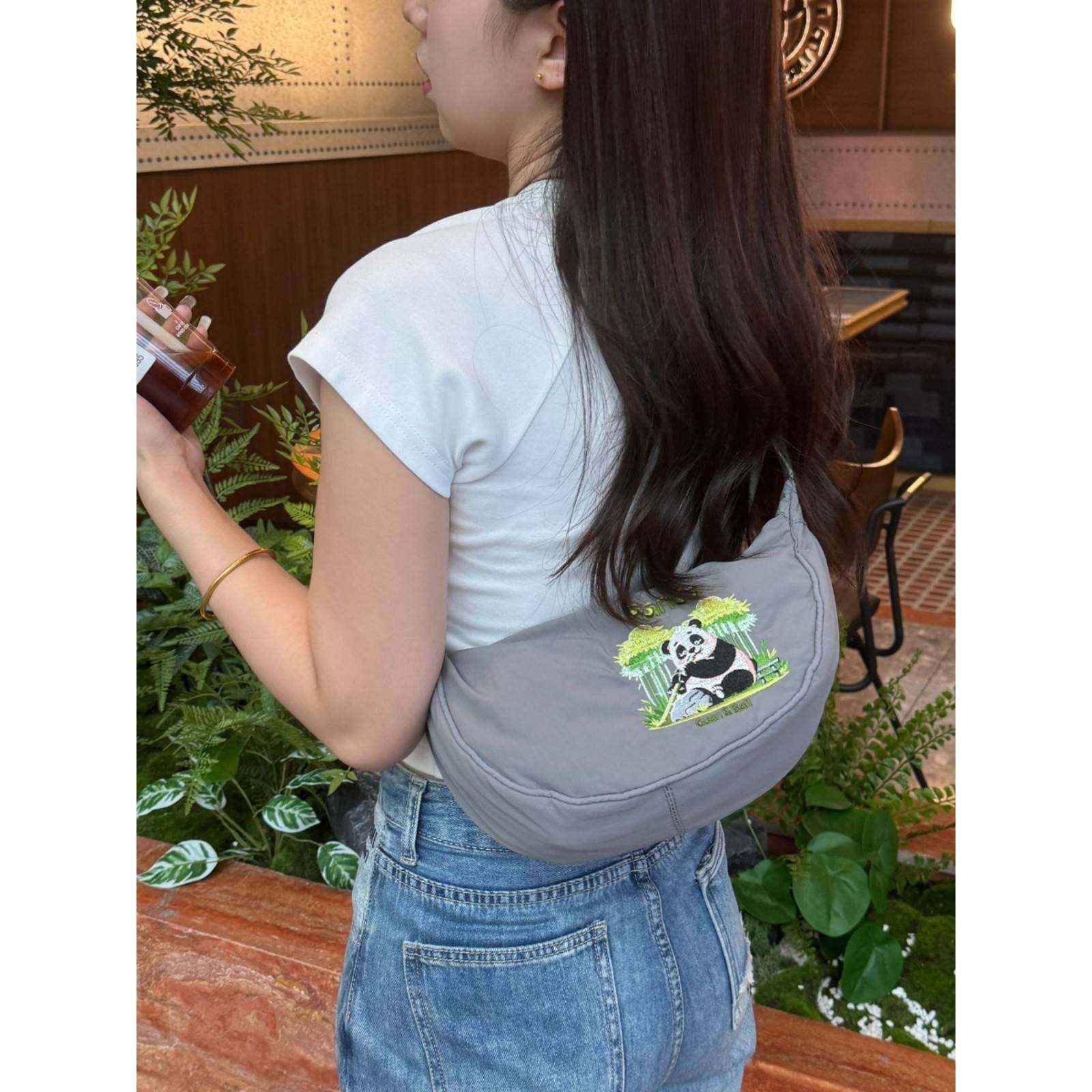 日本代购ballchain刺绣饺子包轻便小挎包腋下包2025秋单肩斜挎包,淘宝优惠券,粉丝福利购,淘宝优惠卷