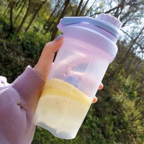 Спортивная пластиковая портативная качалка, бутылка для воды, популярно в интернете