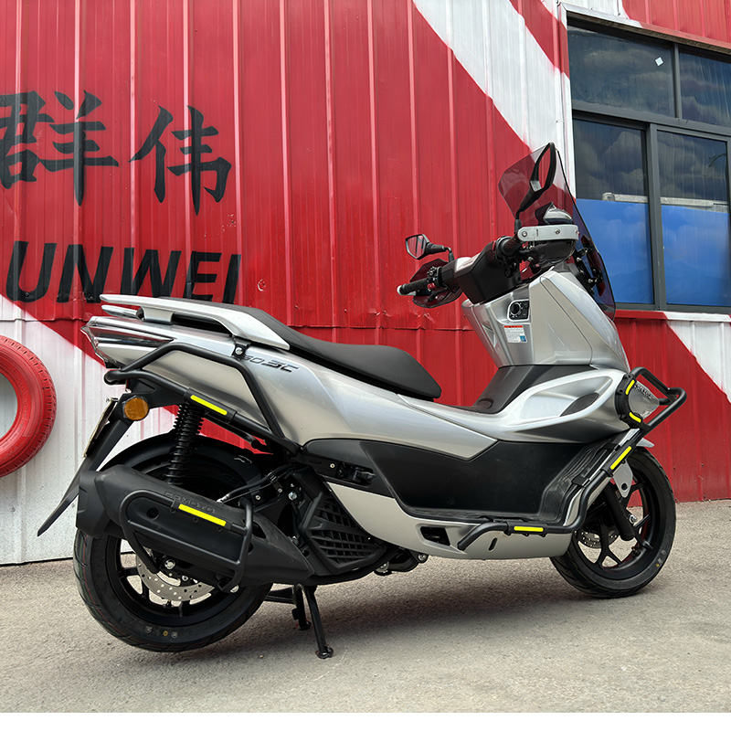 适用踏板车春风150SC保险杠前后护杠防摔保护防撞CF150T-31排气杠 - 图2