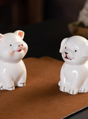 陶瓷十二生肖迷你可爱鼠牛虎兔龙蛇马羊猴鸡狗猪茶宠工艺品小摆件