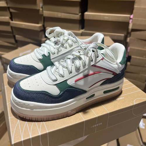 2024新品李宁FUTURE C1女子舒适软弹经典休闲鞋低帮板鞋AGCU068 - 图2