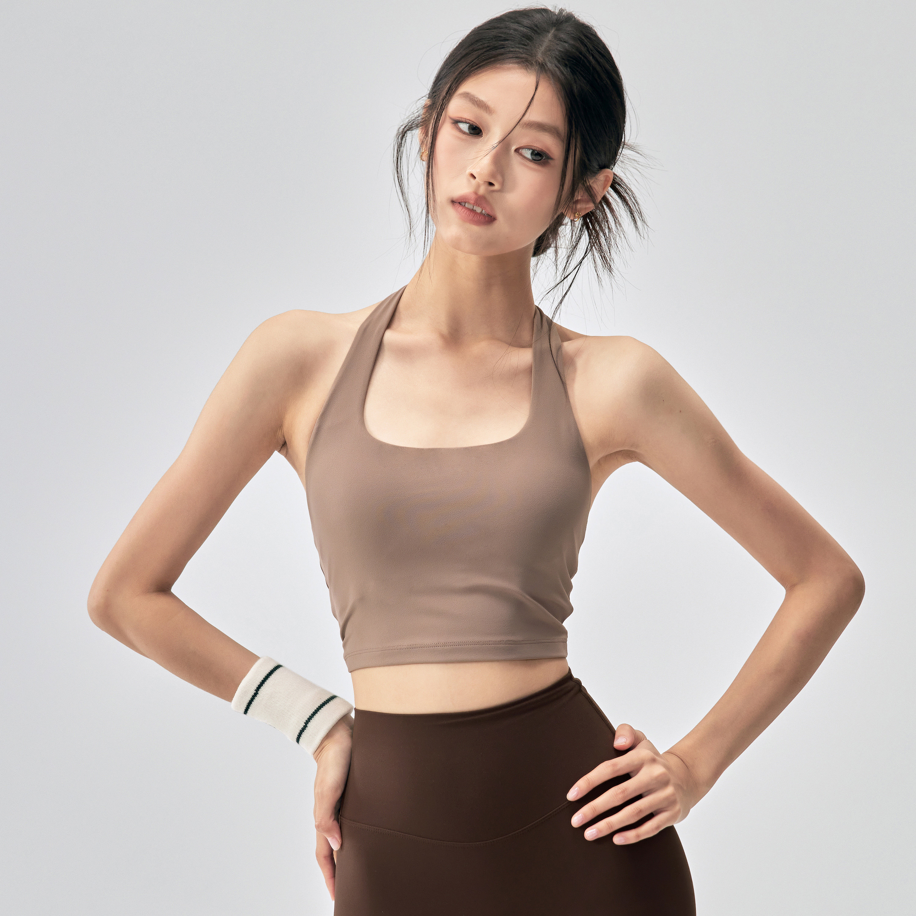 健身女孩带胸垫运动内衣外穿防震普拉提训练文胸挂脖美背瑜伽背心,淘宝优惠券,粉丝福利购,淘宝优惠卷