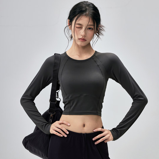 健身女孩带胸垫瑜伽服紧身显瘦运动长袖短款专业普拉提训练上衣秋