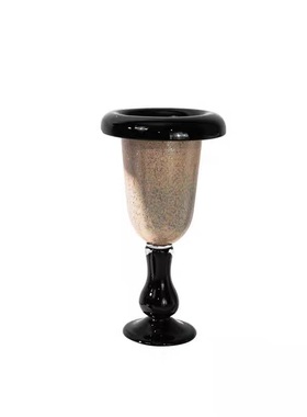 中古侘寂风样板房客厅茶几高档装饰花艺烛台书籍琉璃南瓜组合摆件